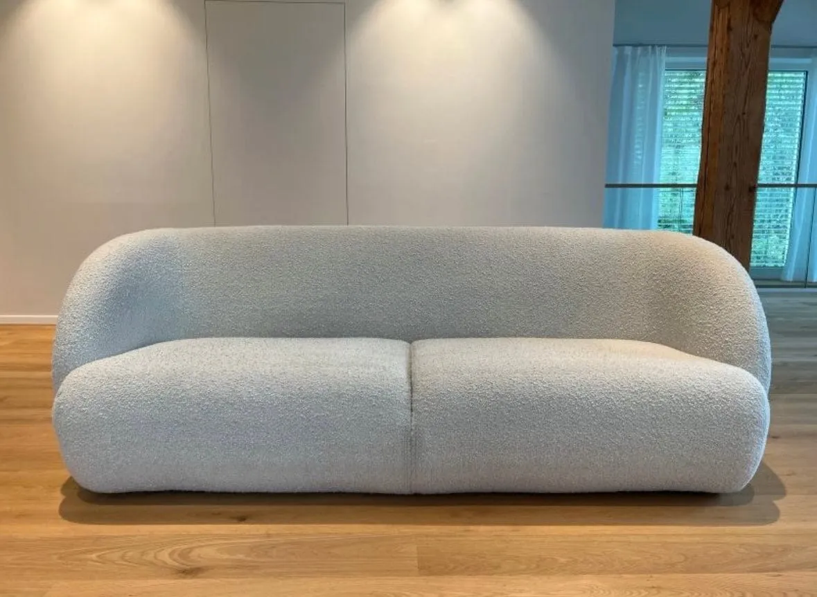 Aureliano Performance Boucle Curve Sofa