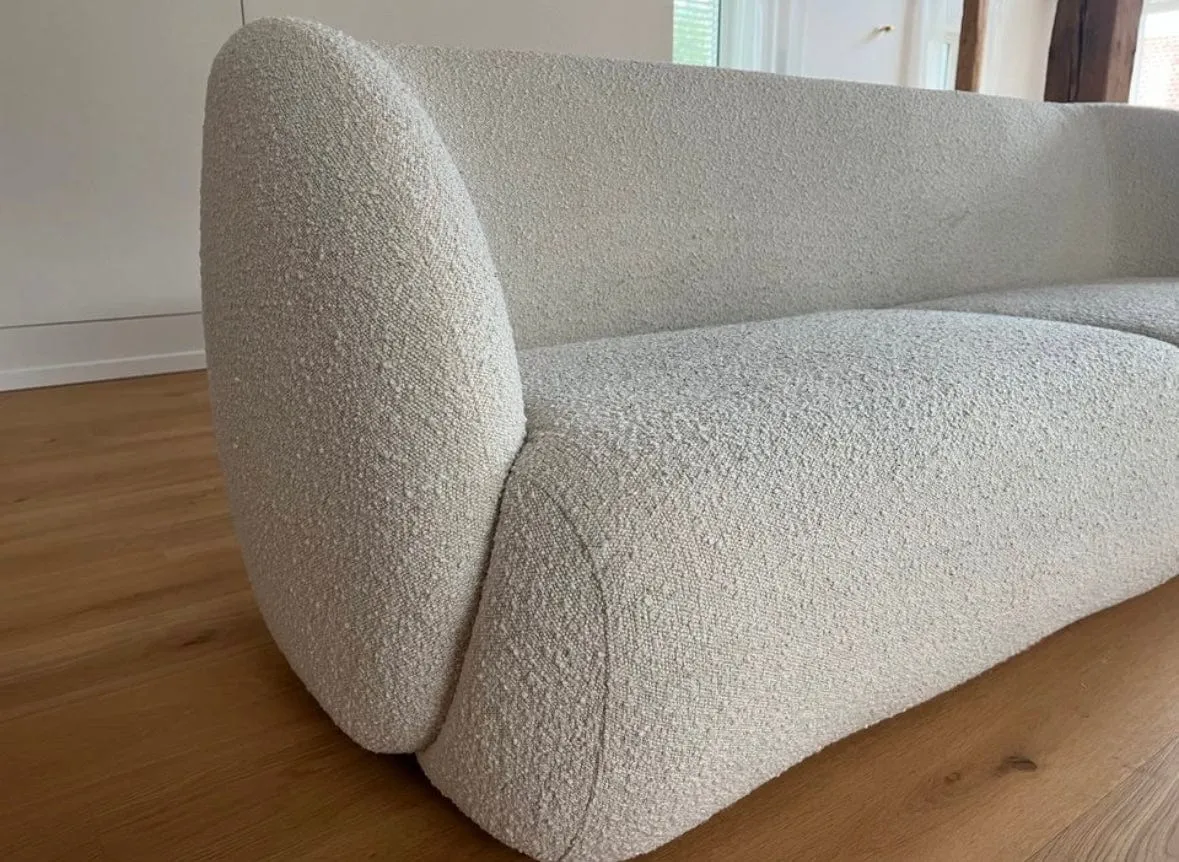 Aureliano Performance Boucle Curve Sofa