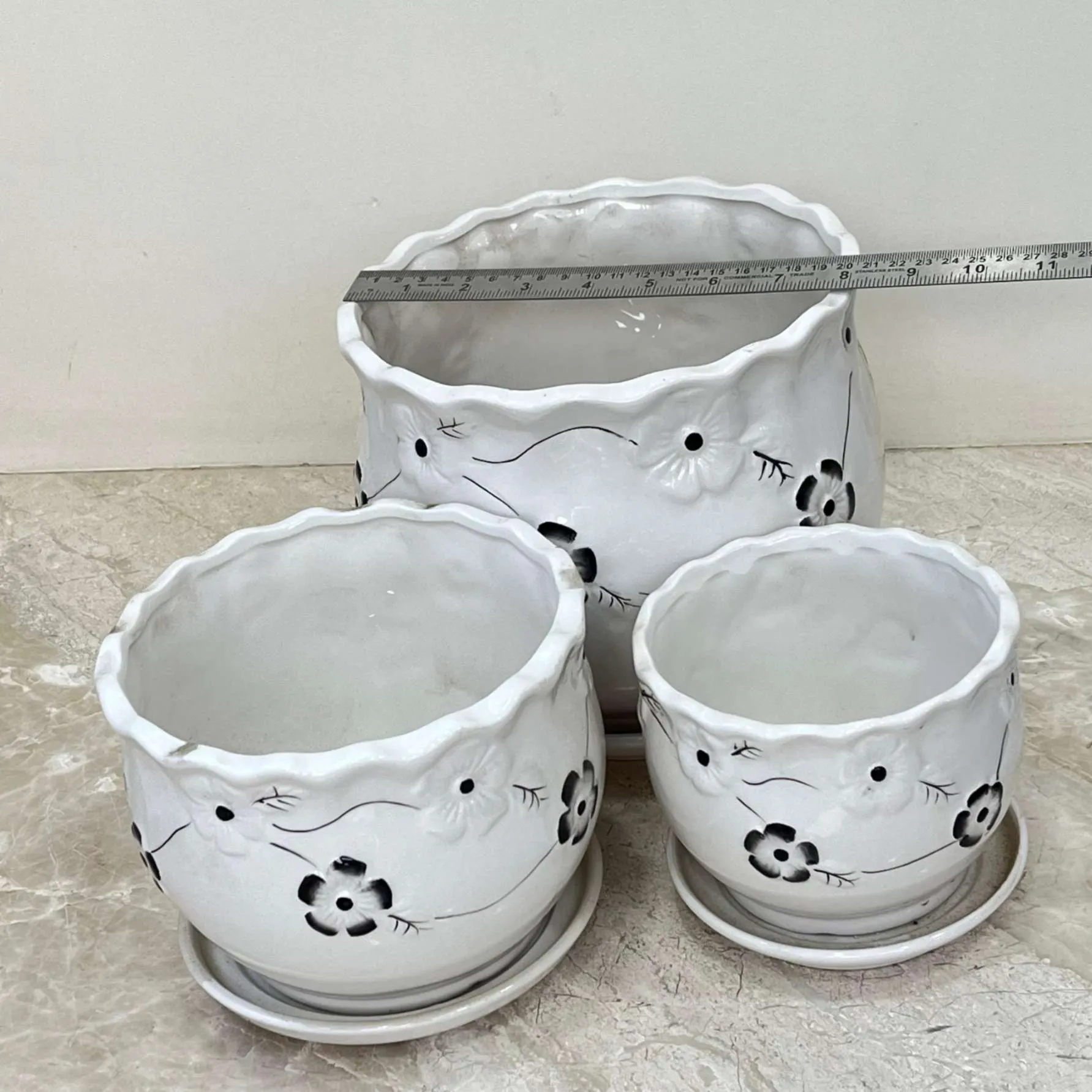 Elegant White Ceramic Pots with Black Floral Patterns (Set Of 3)