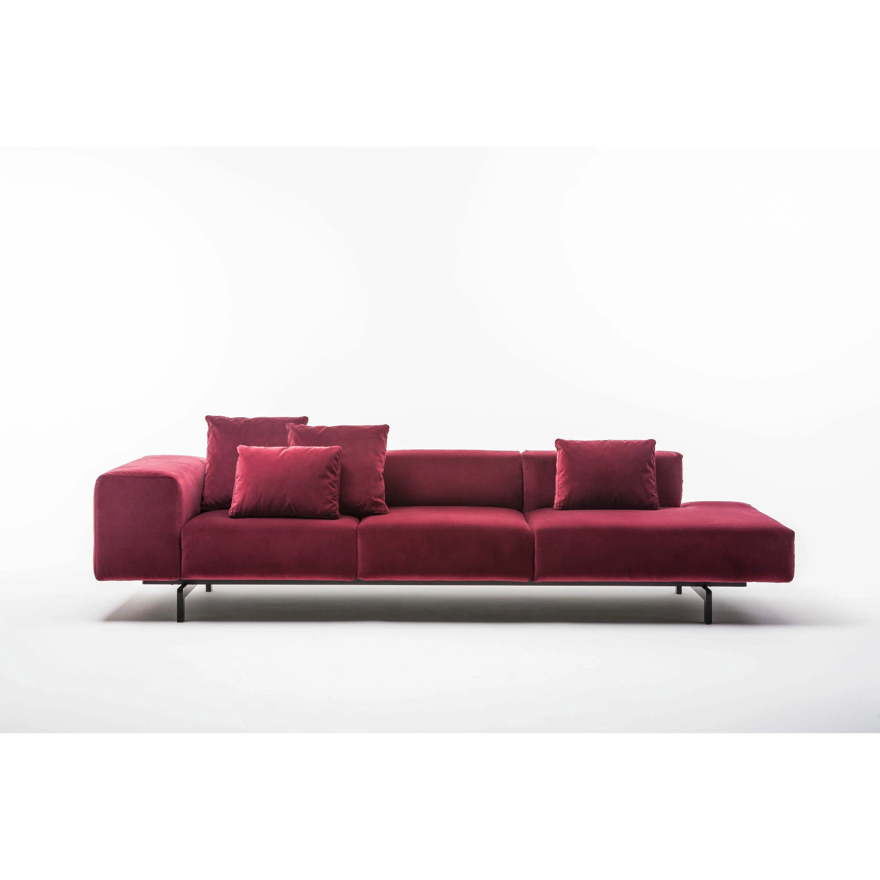 Largo 3-Seater Chaise with Right Side Ottoman