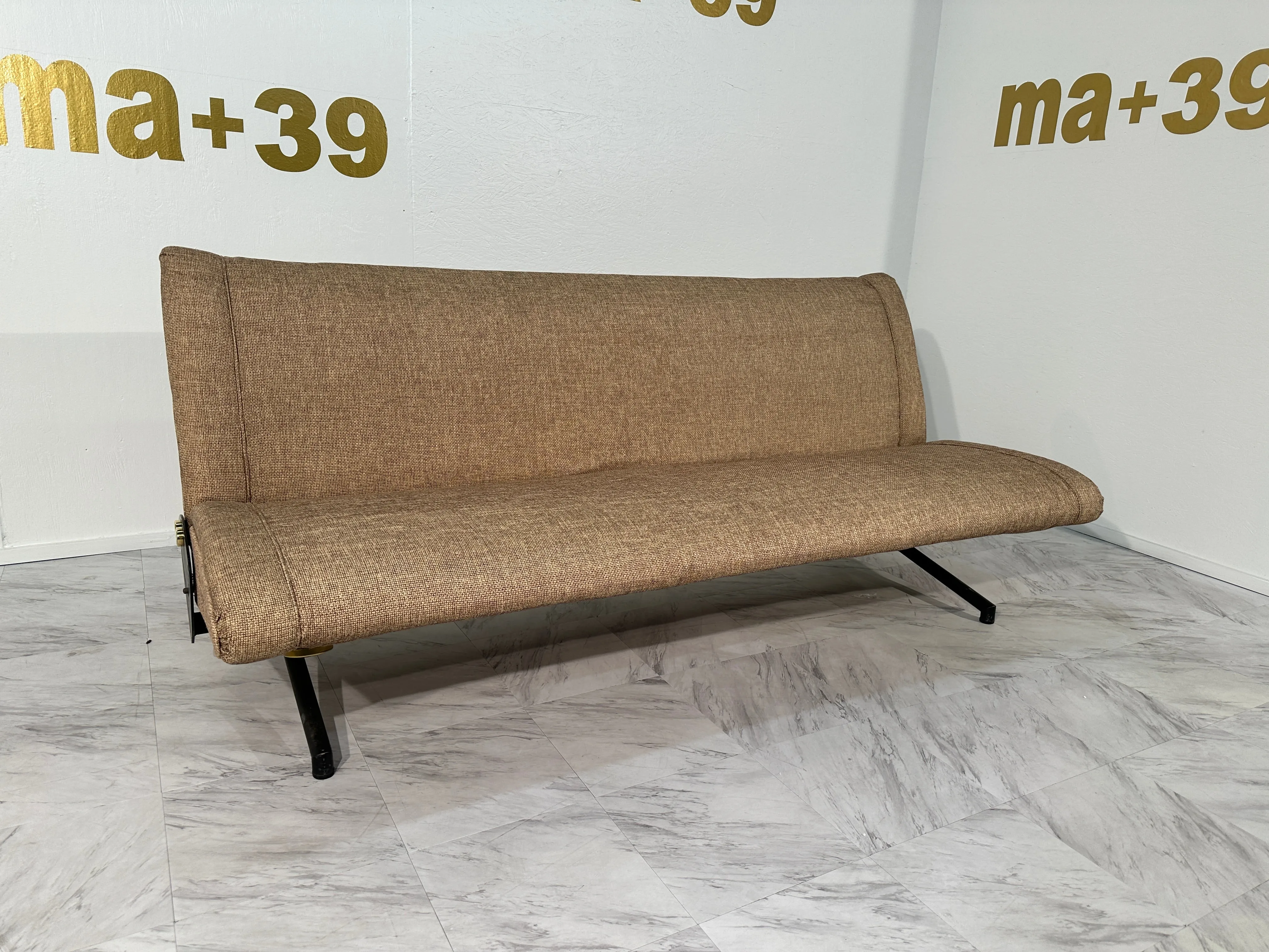 Mid Century Italian Osvaldo Borsani for Tecno D70 Reclining Sofa 1954s