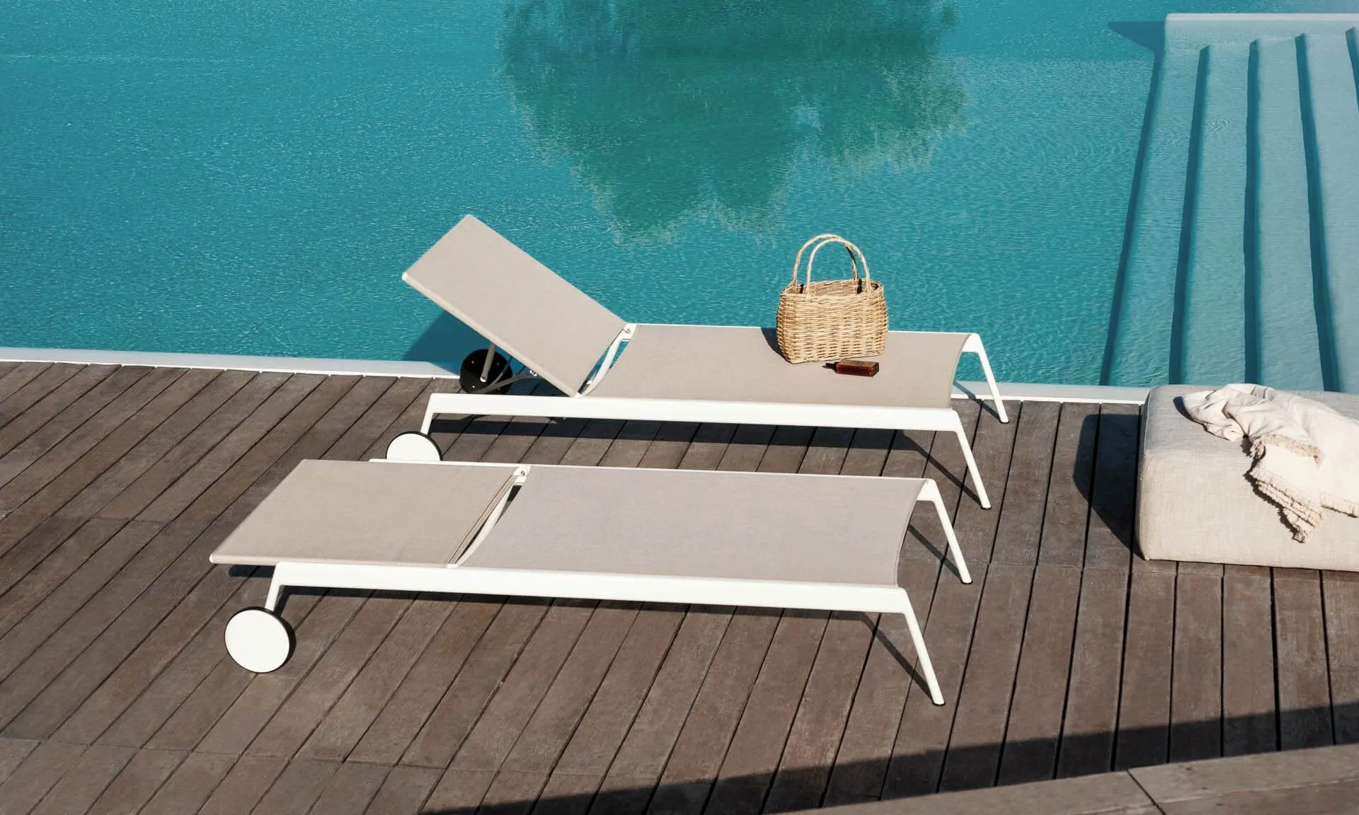 Piper Outdoor Sun Lounger