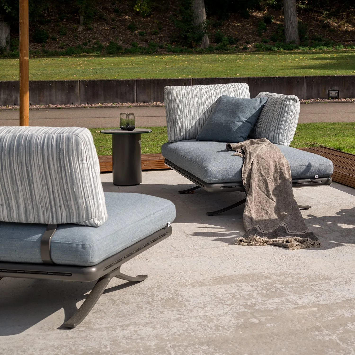 rolf benz | yoko 219 outdoor sofa | anthracite