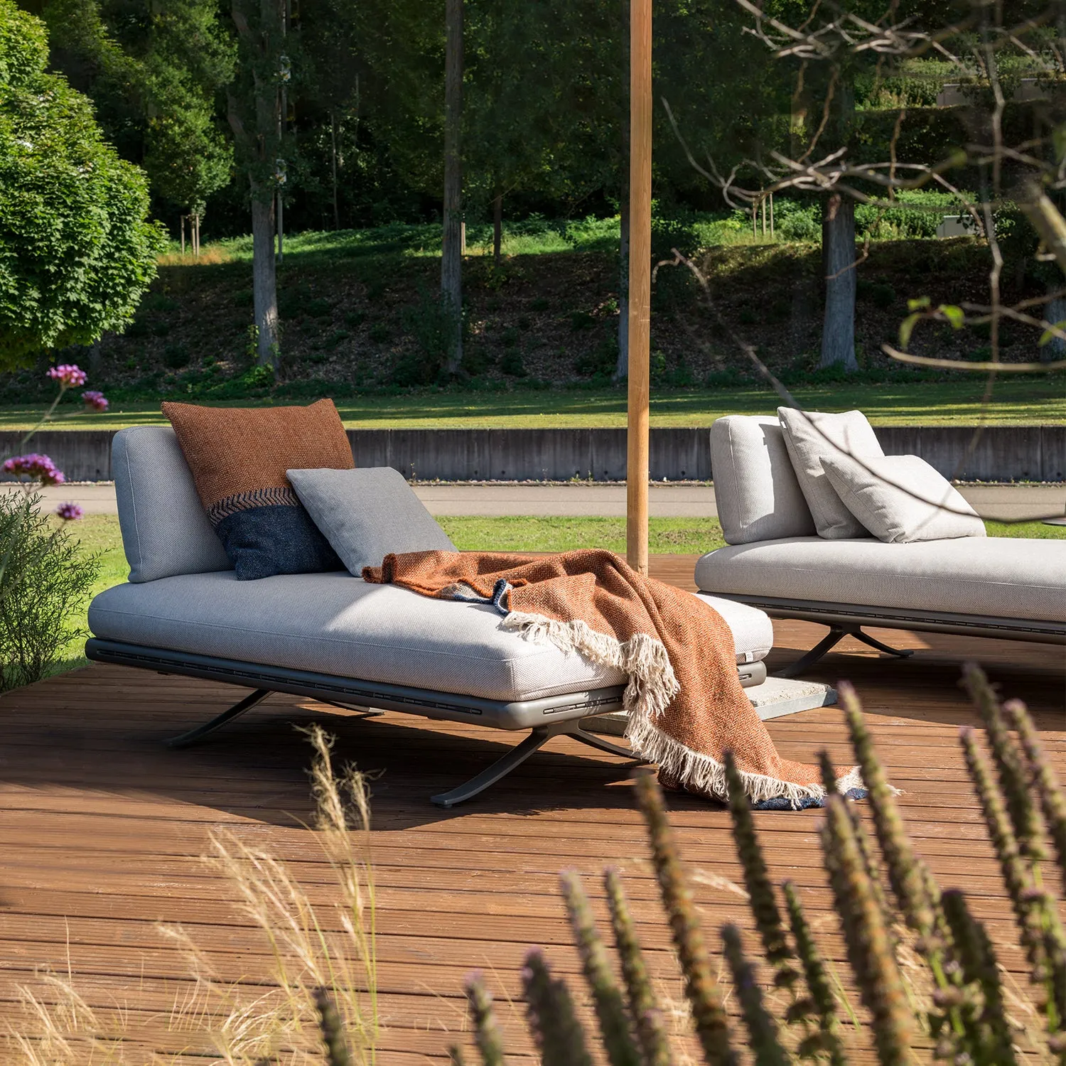 rolf benz | yoko 219 outdoor sofa | anthracite