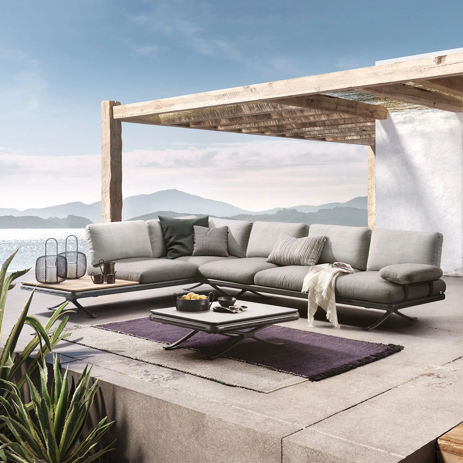 rolf benz | yoko 219 outdoor sofa | anthracite