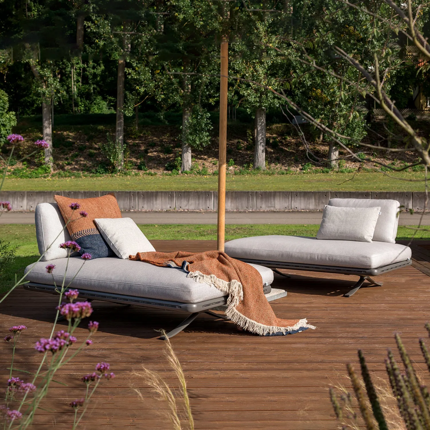 rolf benz | yoko 219 outdoor sofa | anthracite