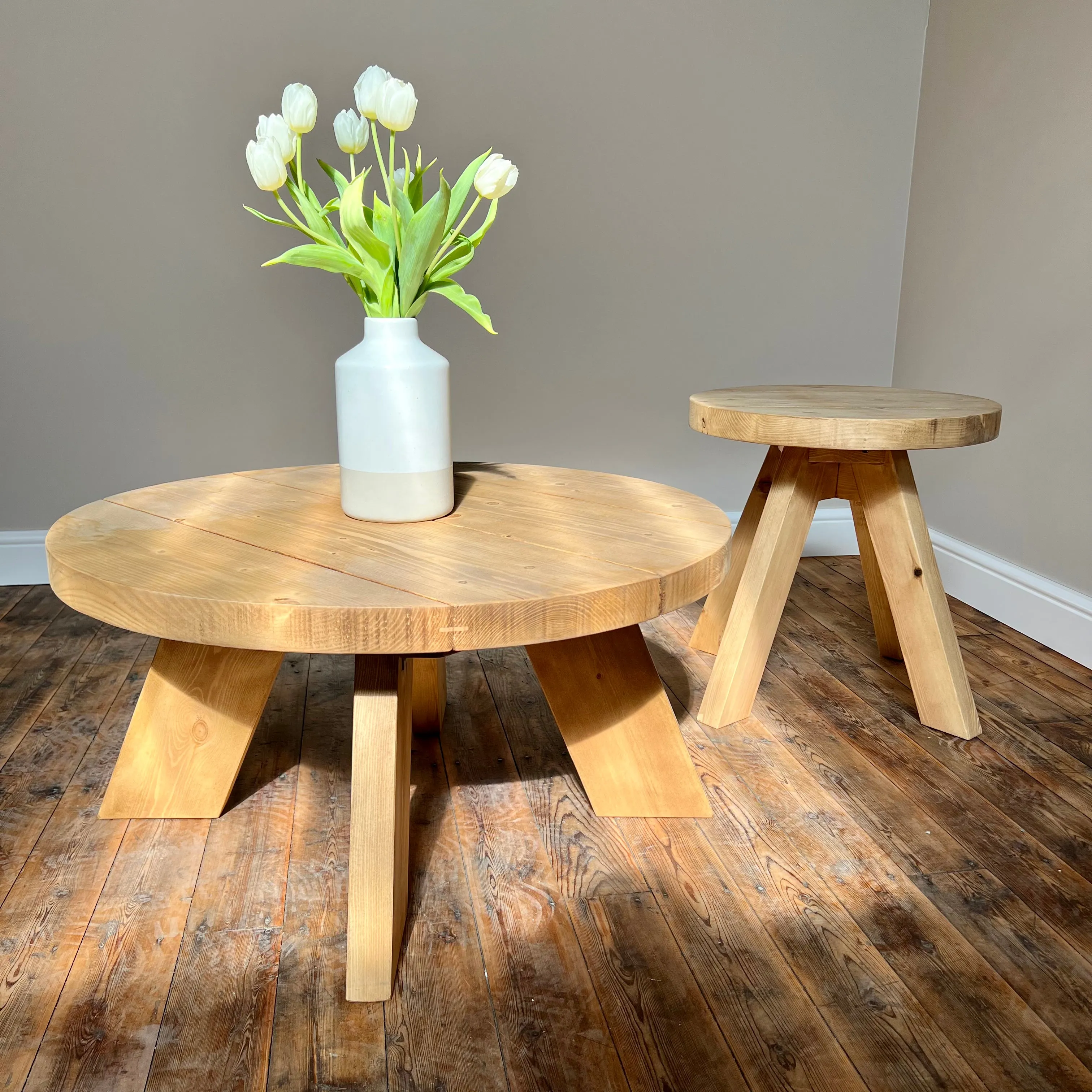 Wooden Round Coffee Tables